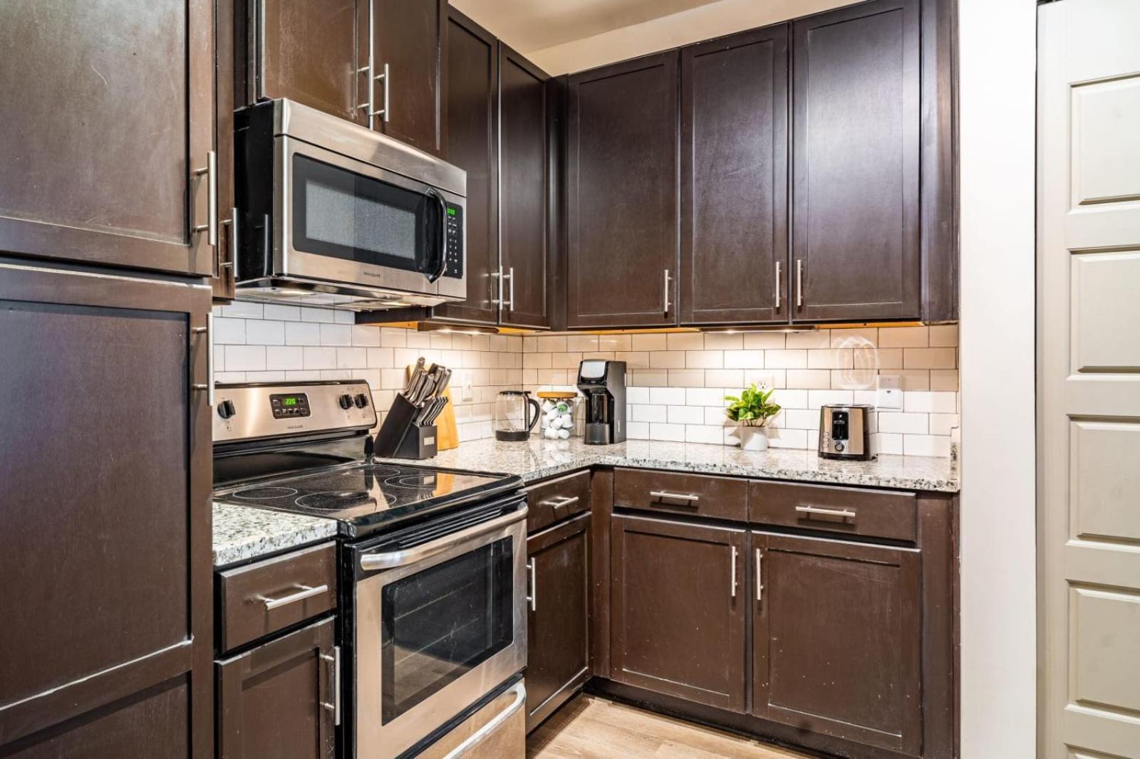 Cozy And Bright Apartments At Marble Alley Lofts In Downtown Ноксвилл Экстерьер фото